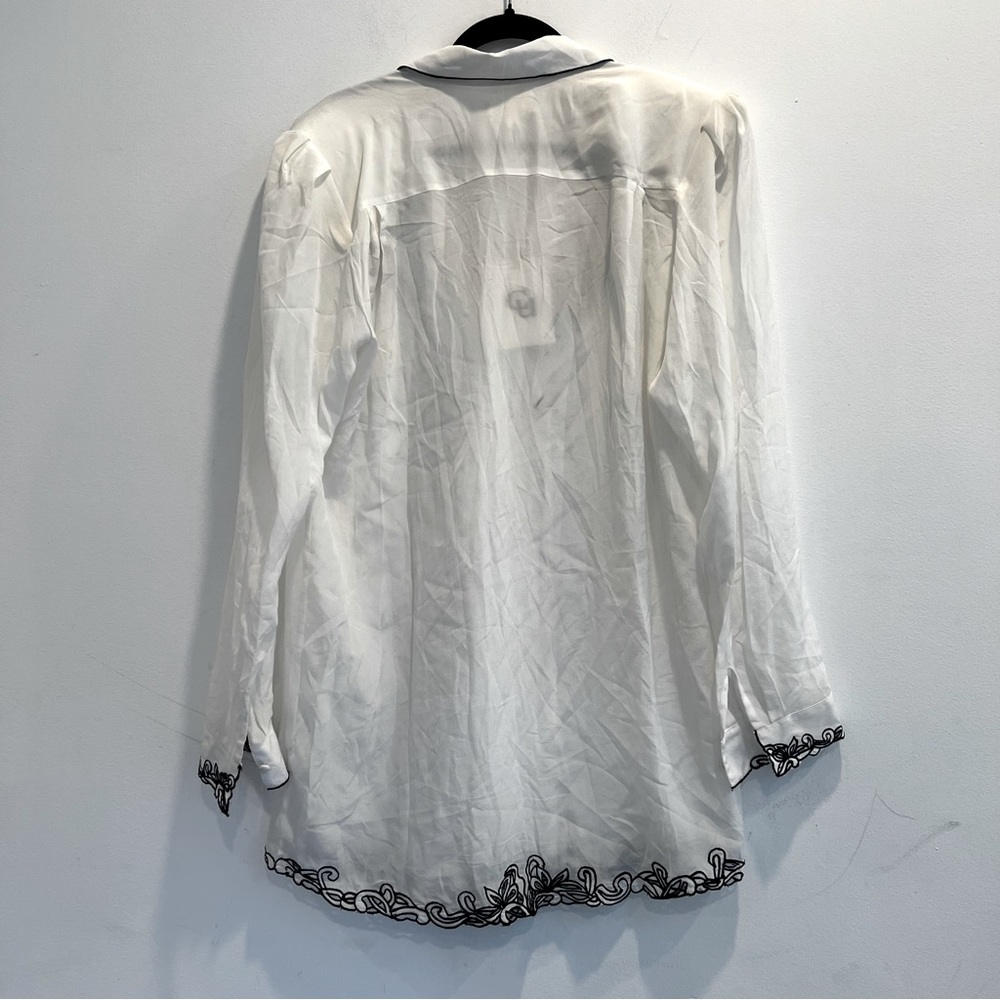 Chasing Unicorns White Mini Dress with Black Sash and Gray Embroidery - Picture 6 of 6